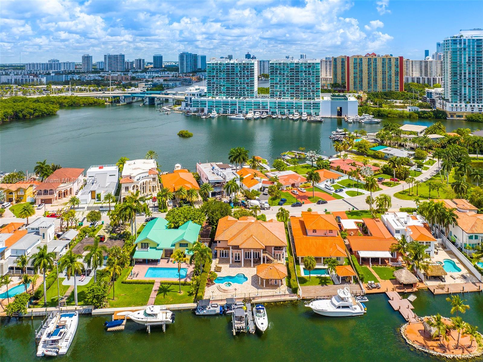 ATLANTIC ISLAND - Residential