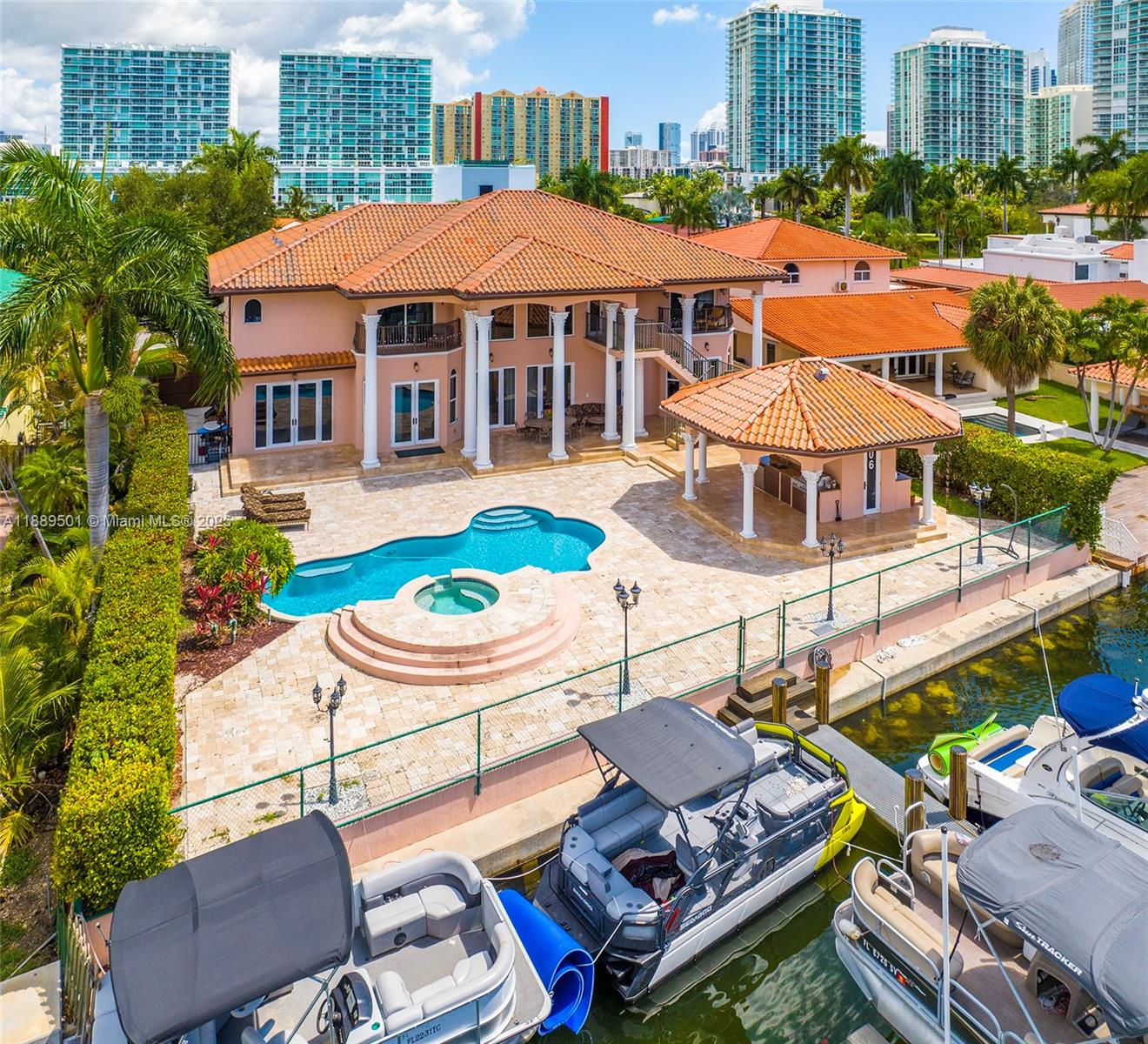 ATLANTIC ISLAND - Residential