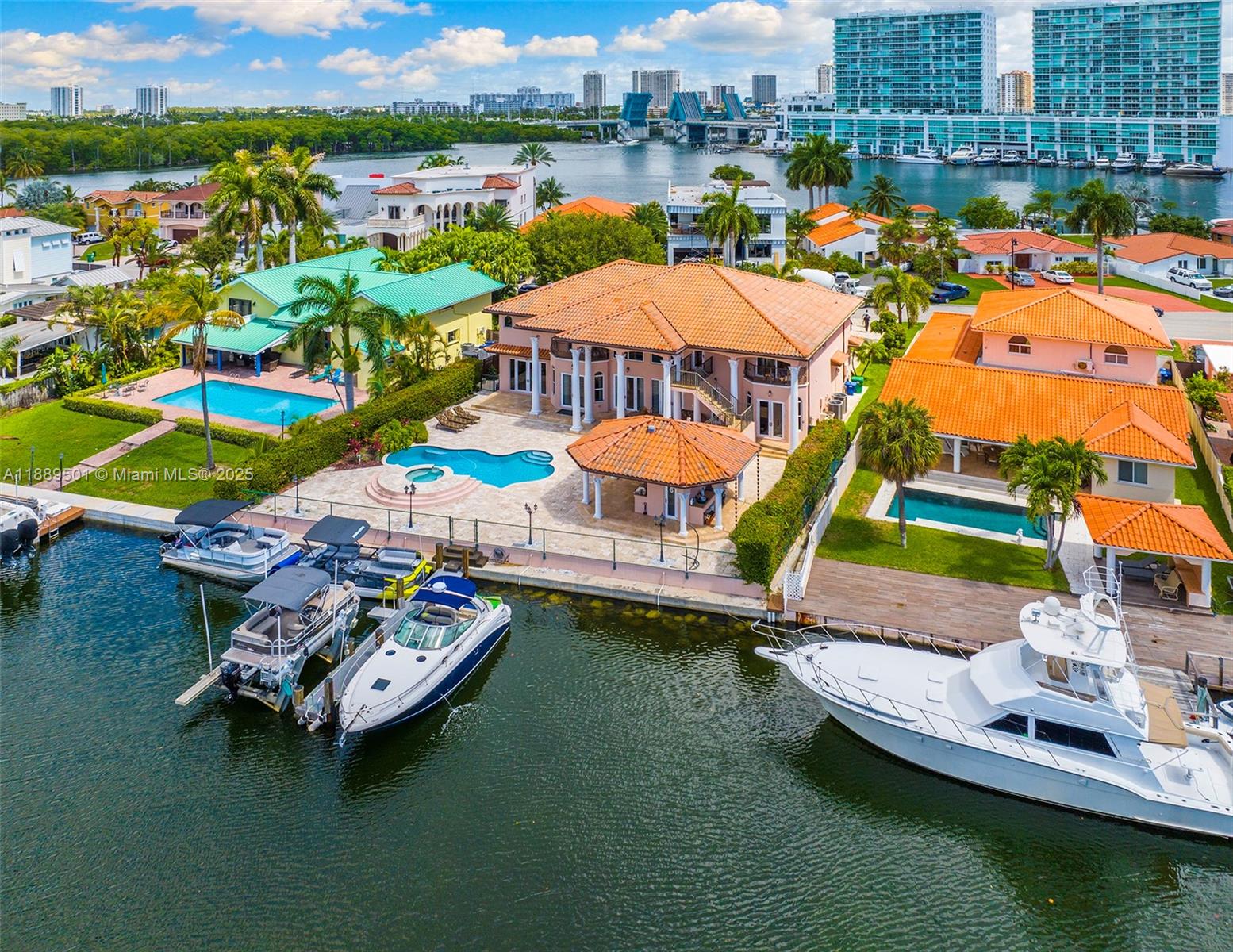 ATLANTIC ISLAND - Residential