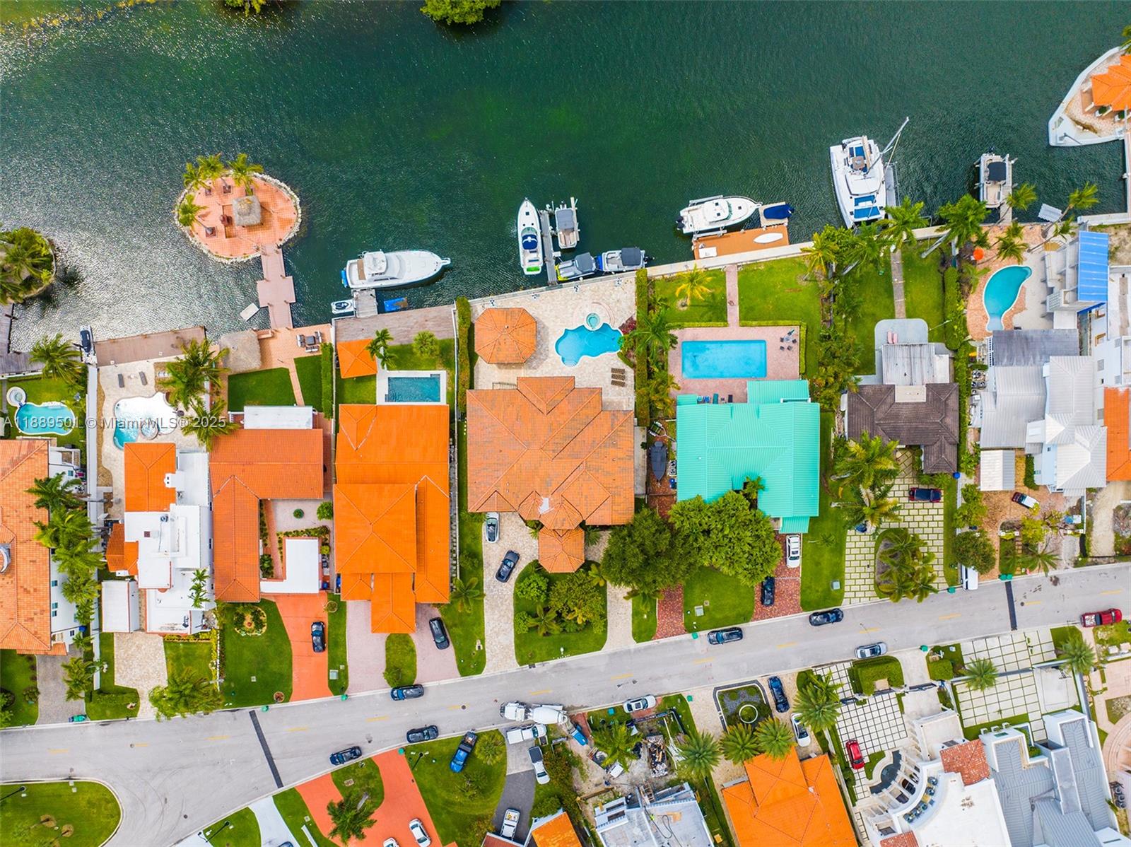 ATLANTIC ISLAND - Residential