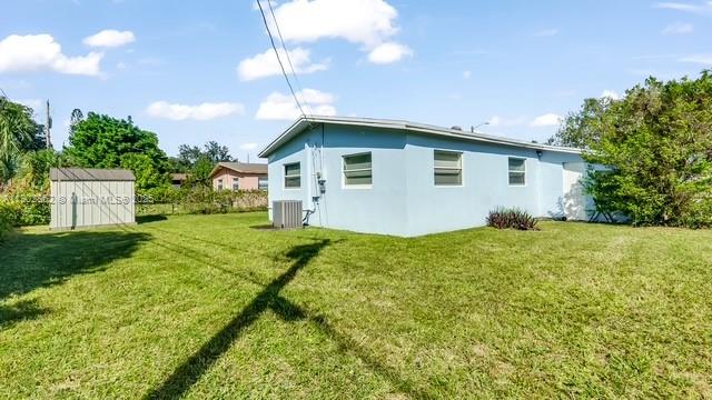 DILLARD PARK ESTATES 1ST - Residential