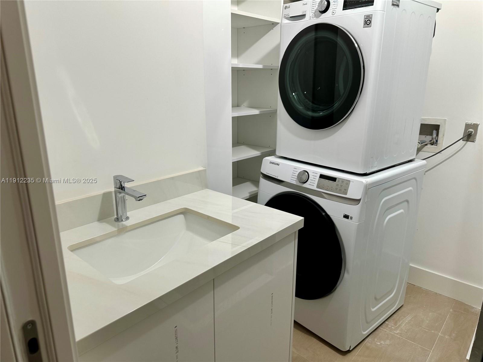 CASA DEL MAR CONDO - Residential Lease