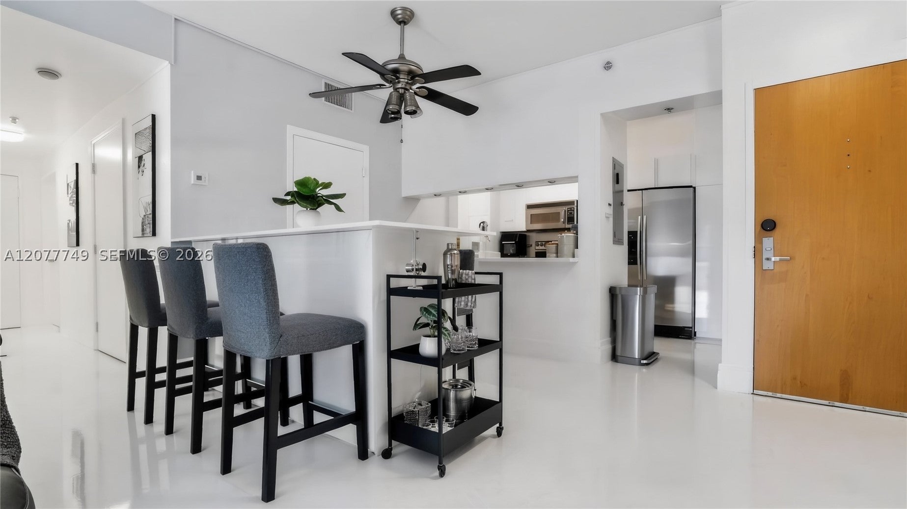 1200 Brickell Bay Dr 4324