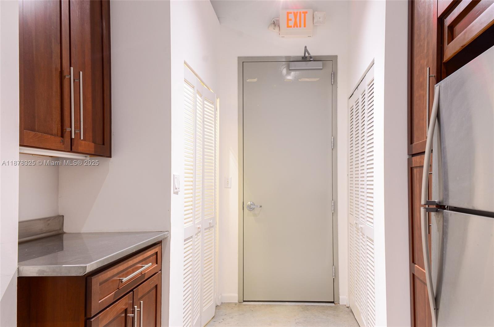 250 NW 23rd st 308