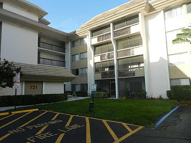 BELASERA AT PINE ISLAND C - Residential Lease