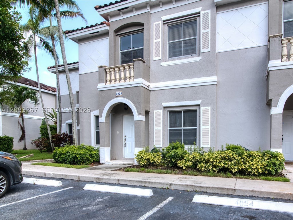 Photo of 4928 SW 140th Ter #2, Miramar, FL 33027 (MLS # A12093267)