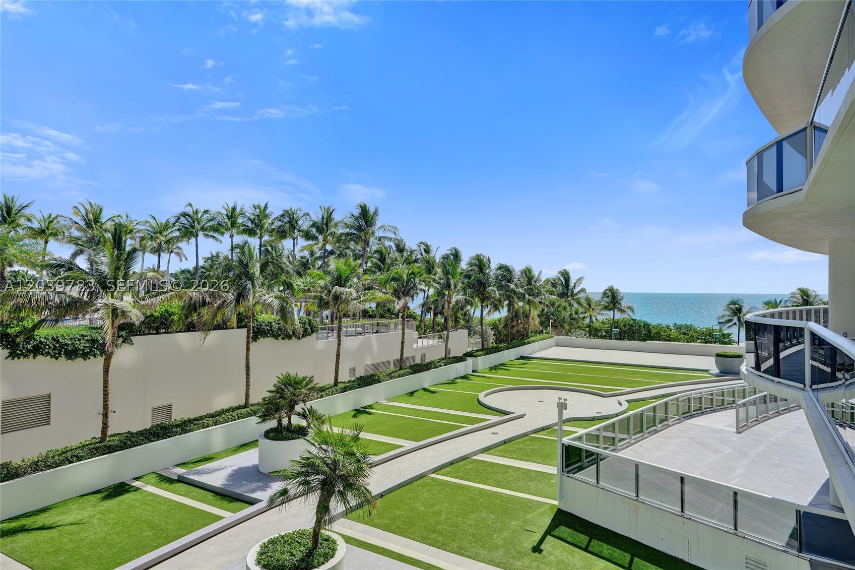 9601 Collins Ave 402