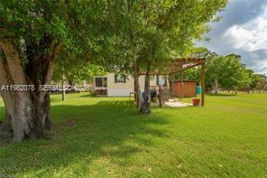 PIONEER PLANTATION - Residential