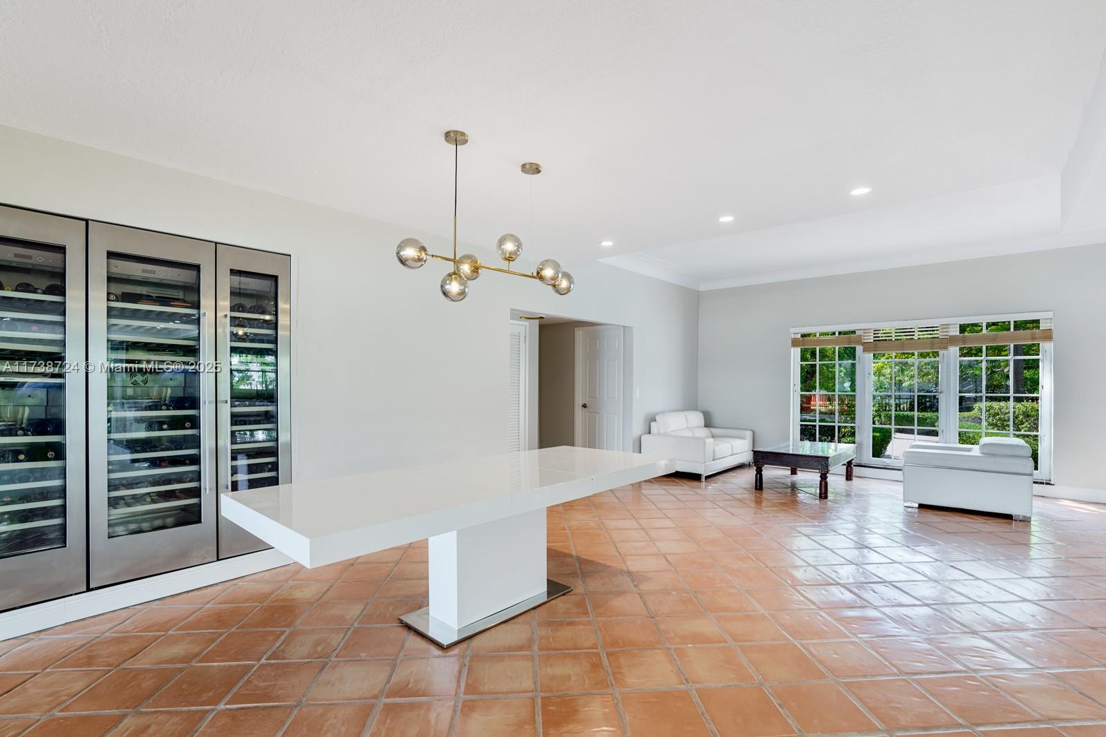BISCAYNE POINT - Residential