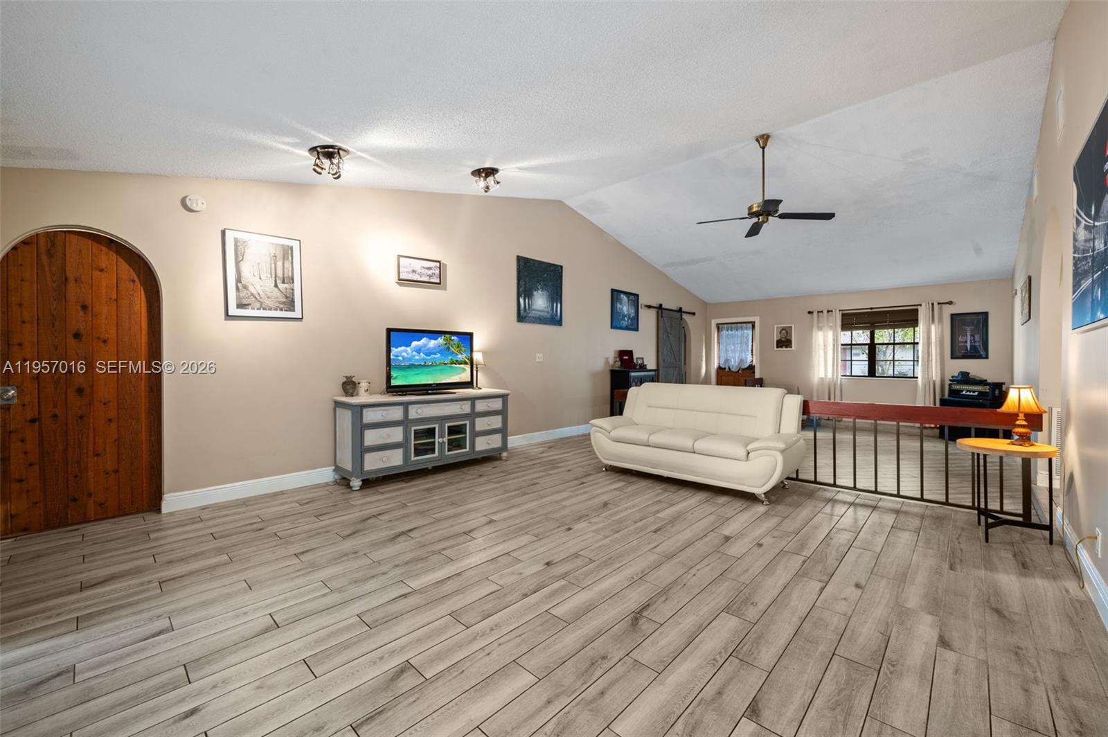 CYPRESS LAKES - Residential