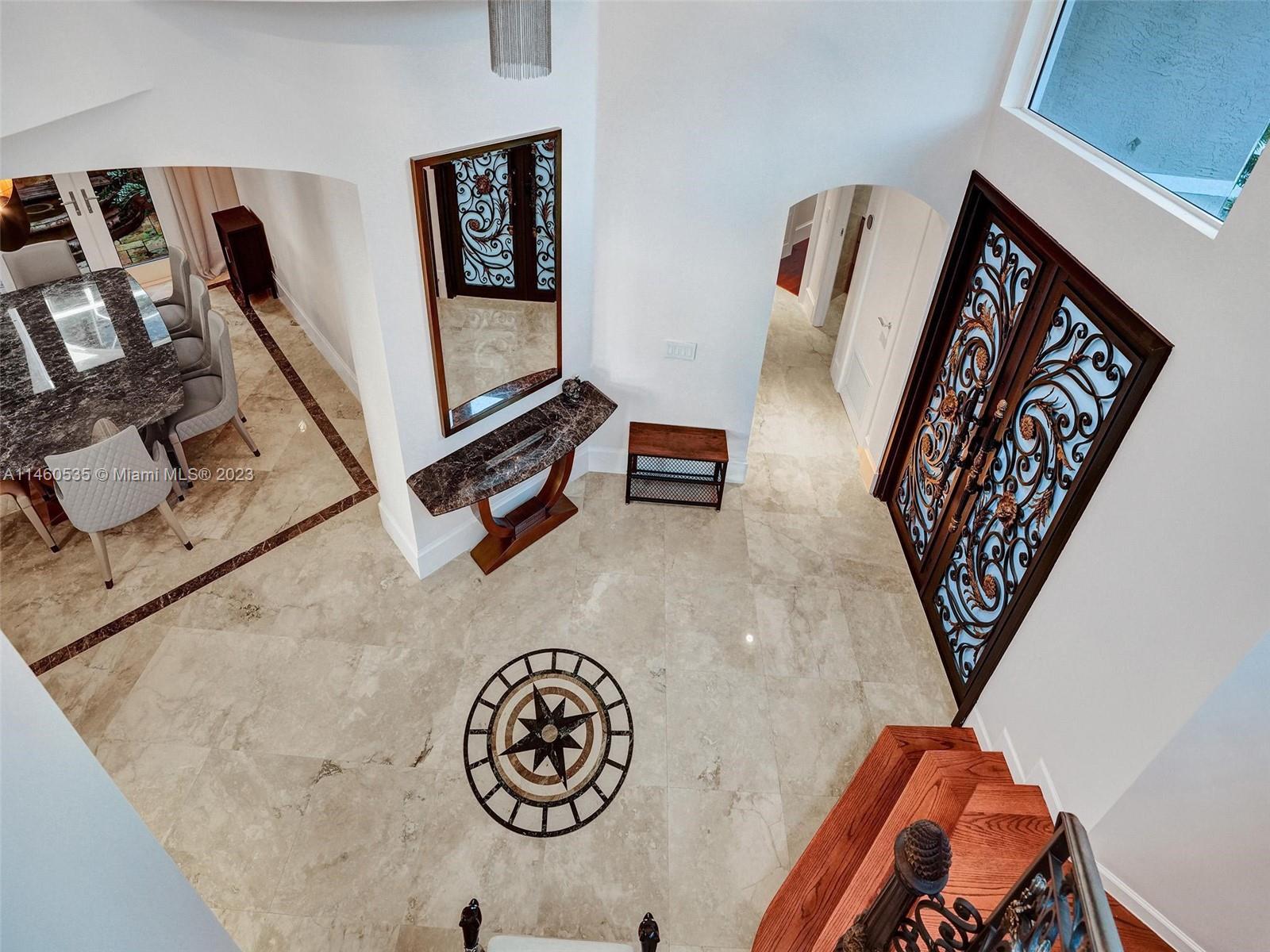 GOLDEN GATE ESTATES & MAR - Residential