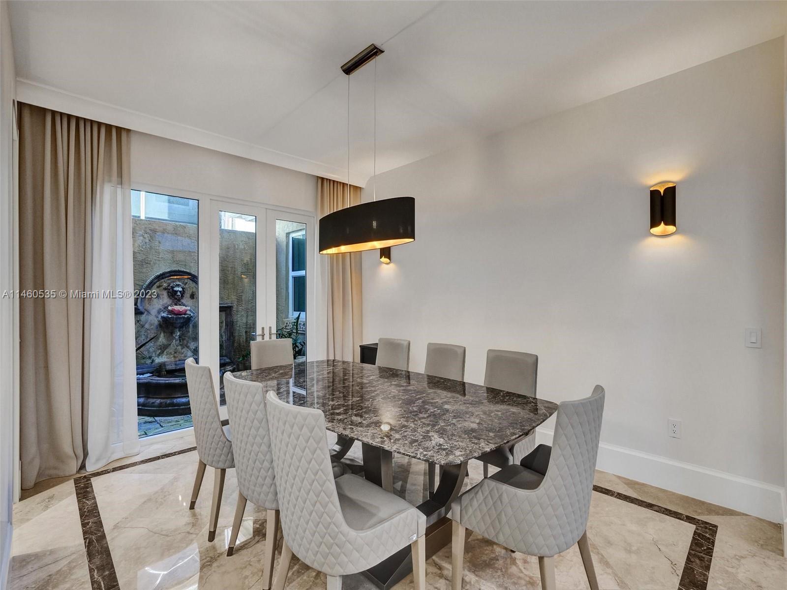 GOLDEN GATE ESTATES & MAR - Residential