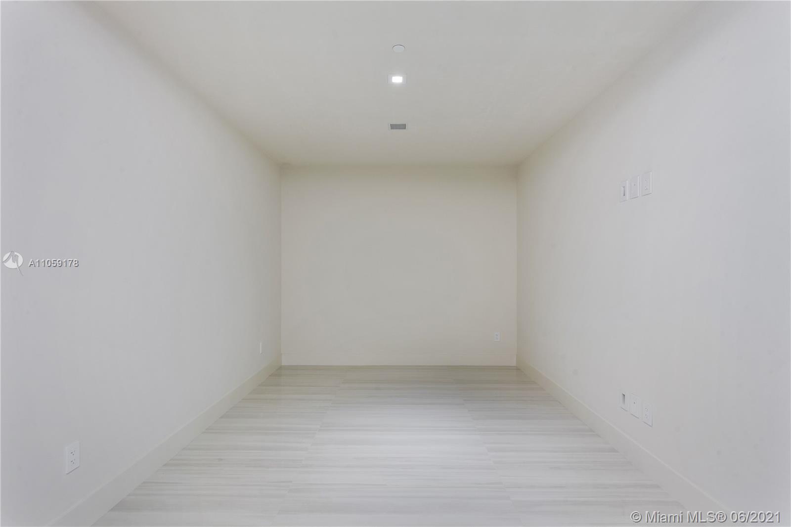 Residences by Armani Casa - Residential