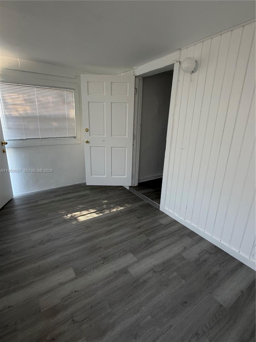 CHRISTIE LAWNS REV - Residential Lease