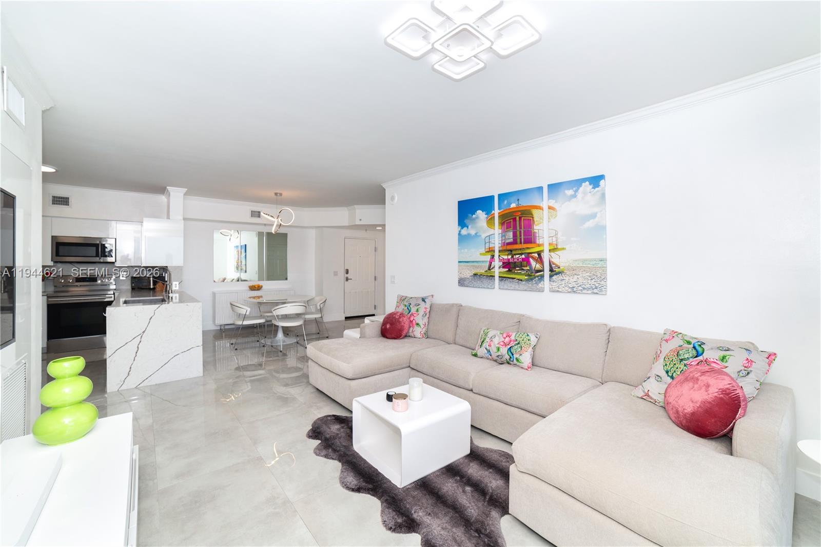 PORTO BELLAGIO CONDO - Residential