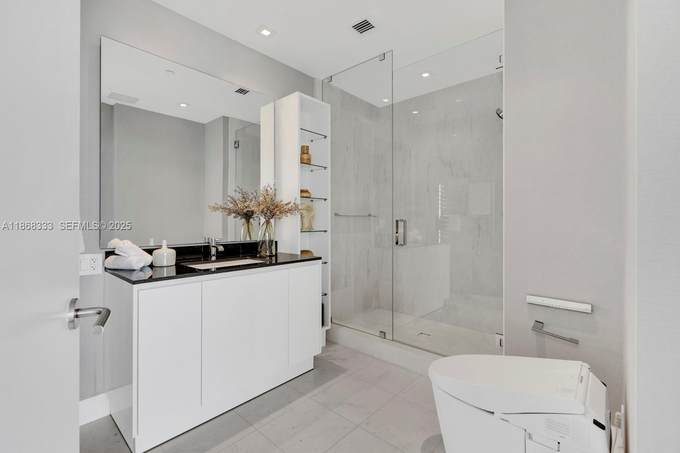 PORSCHE TOWER - Residential