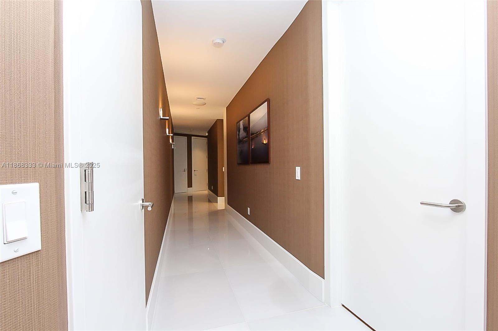 PORSCHE TOWER - Residential