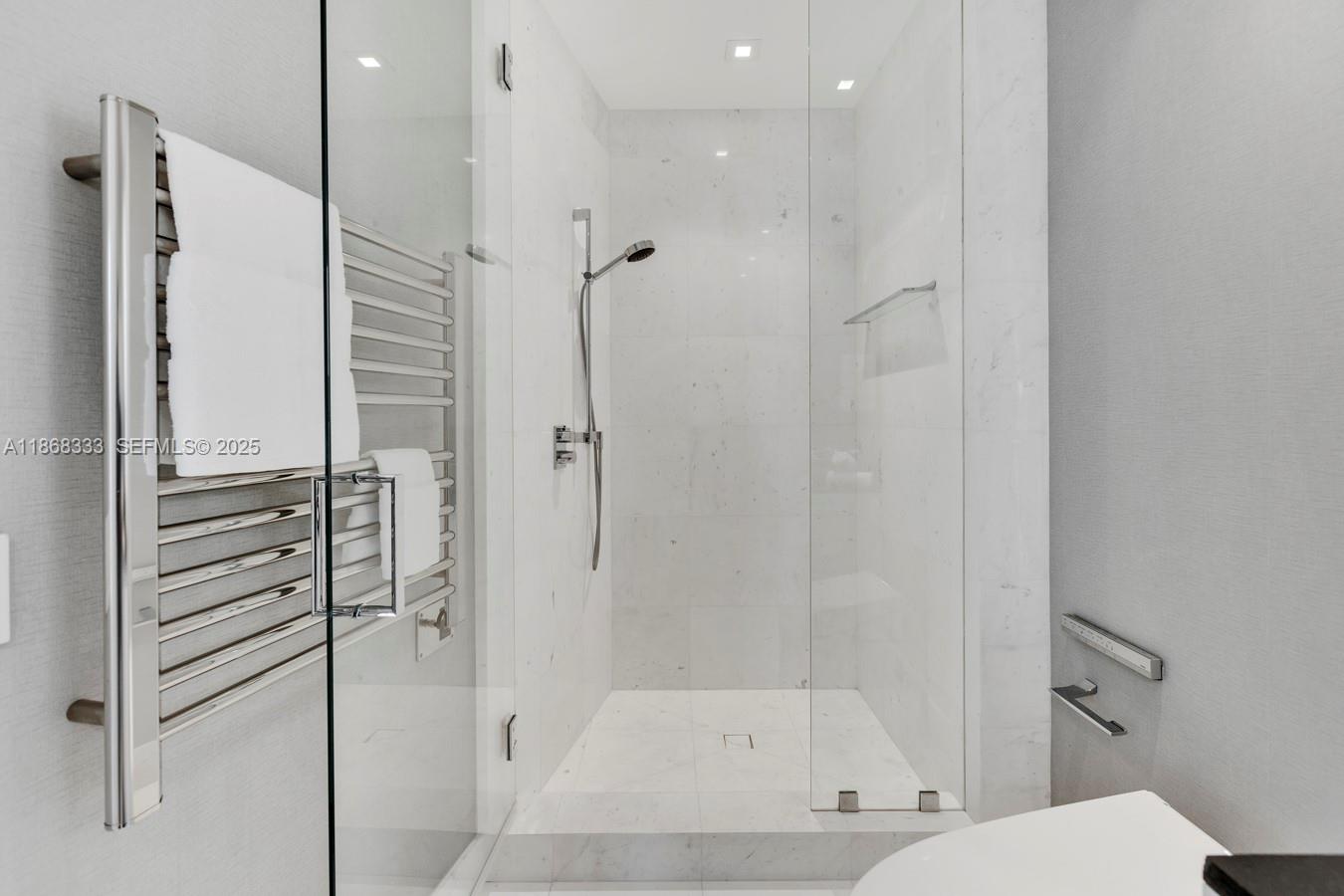 PORSCHE TOWER - Residential