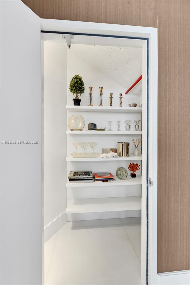 PORSCHE TOWER - Residential