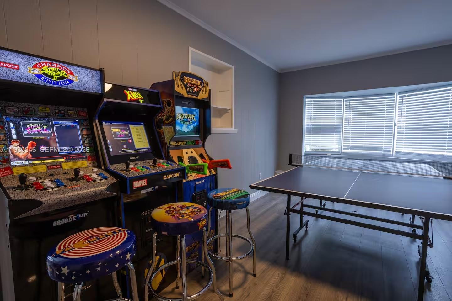 DELRAY SHORES - Residential