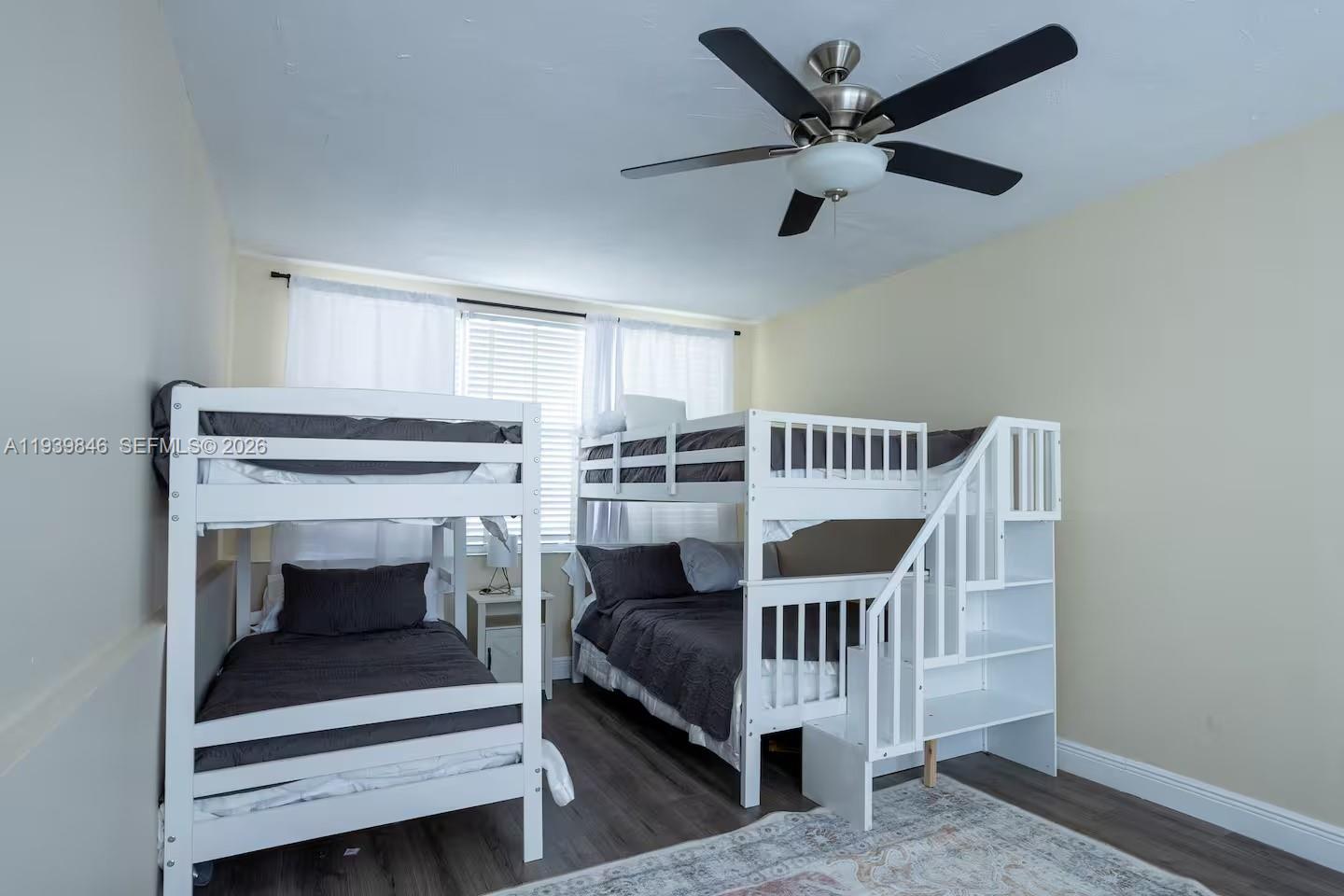 DELRAY SHORES - Residential