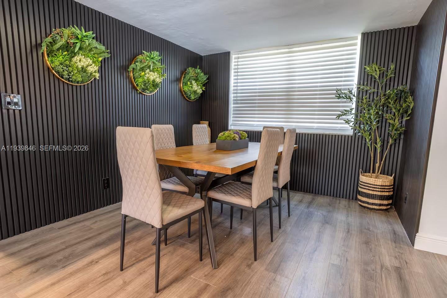 DELRAY SHORES - Residential