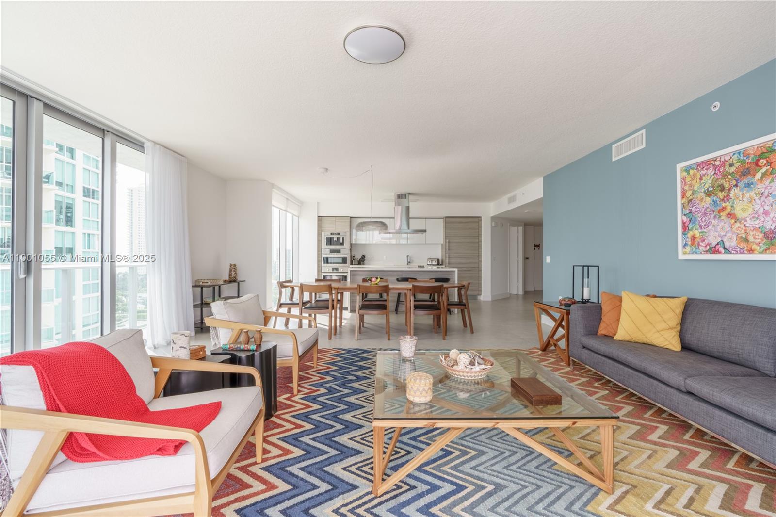 PARQUE TOWERS CONDO - Residential Lease