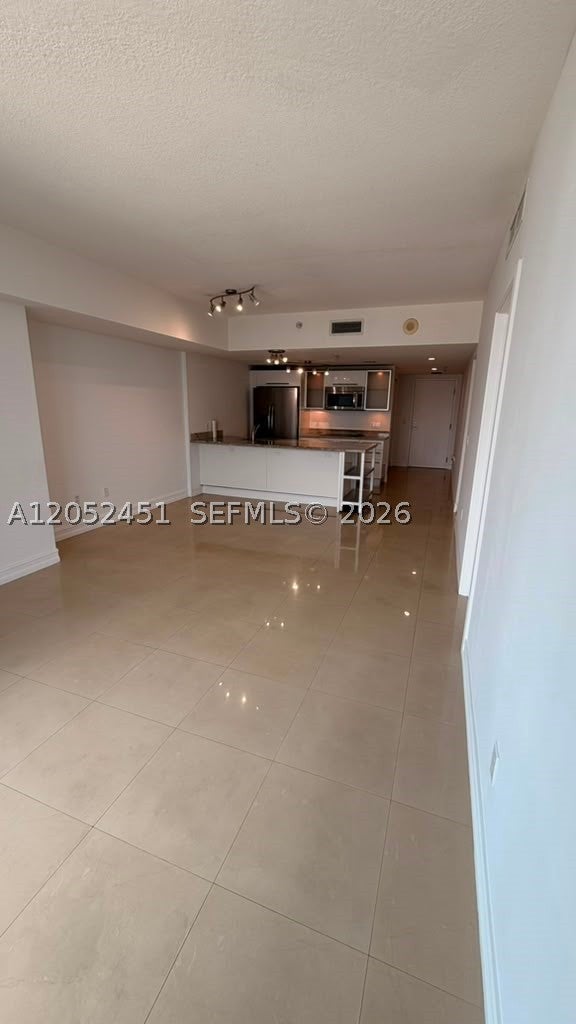 185 SW 7th St 2505