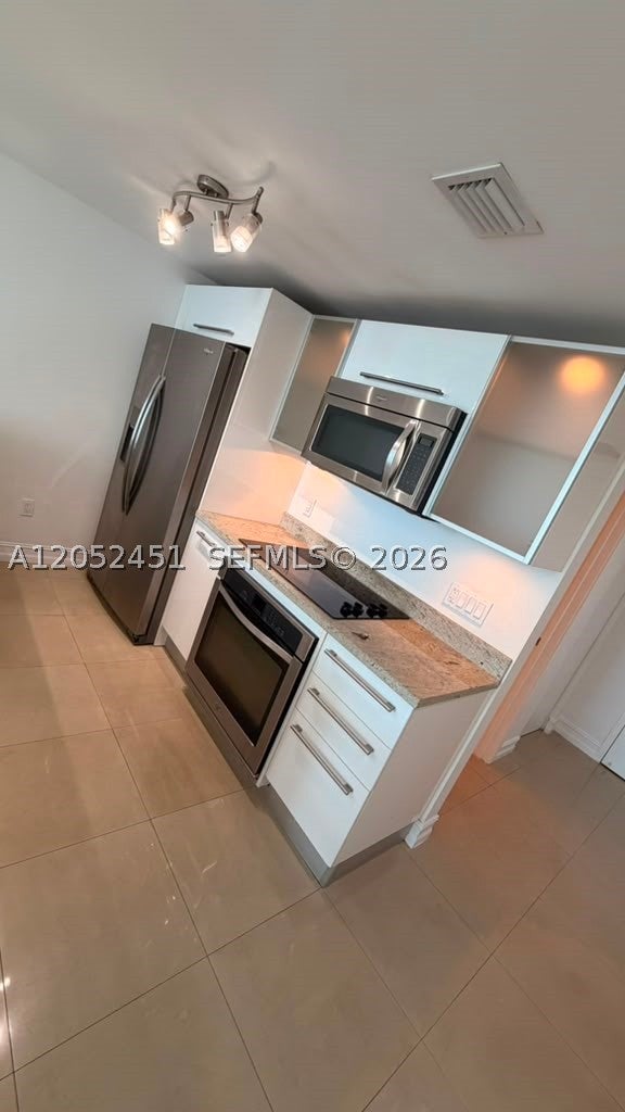 185 SW 7th St 2505