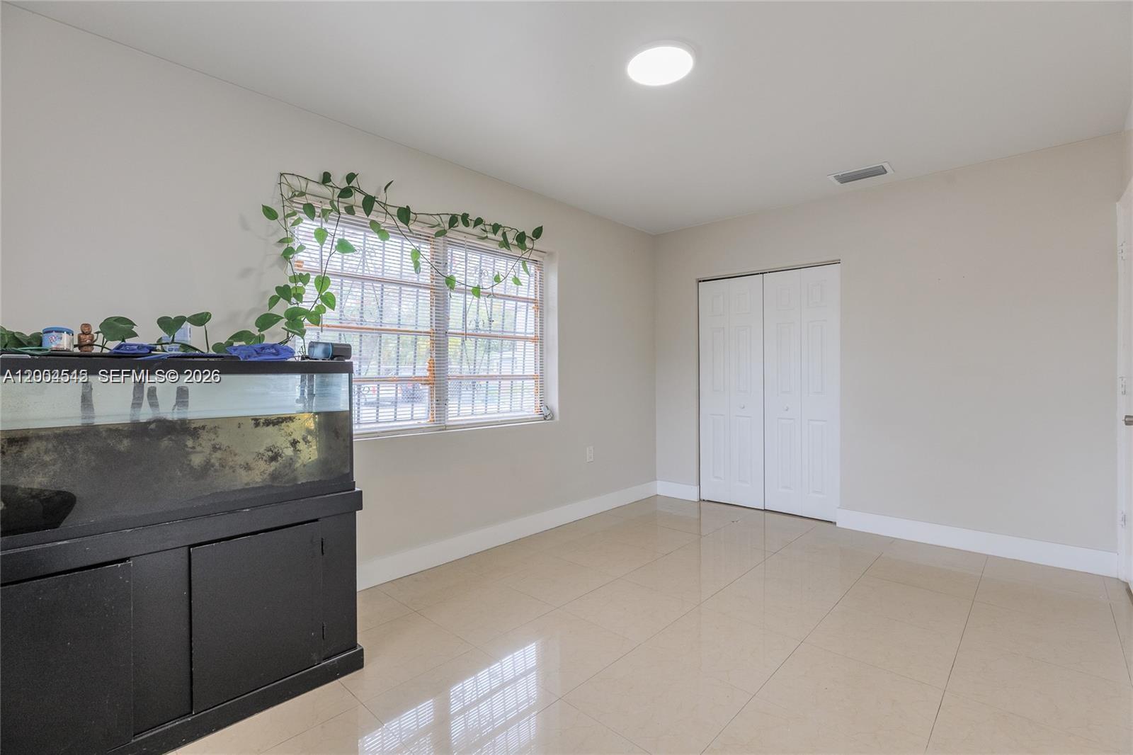 BISCAYNE GARDENS SEC F PT - Residential Lease