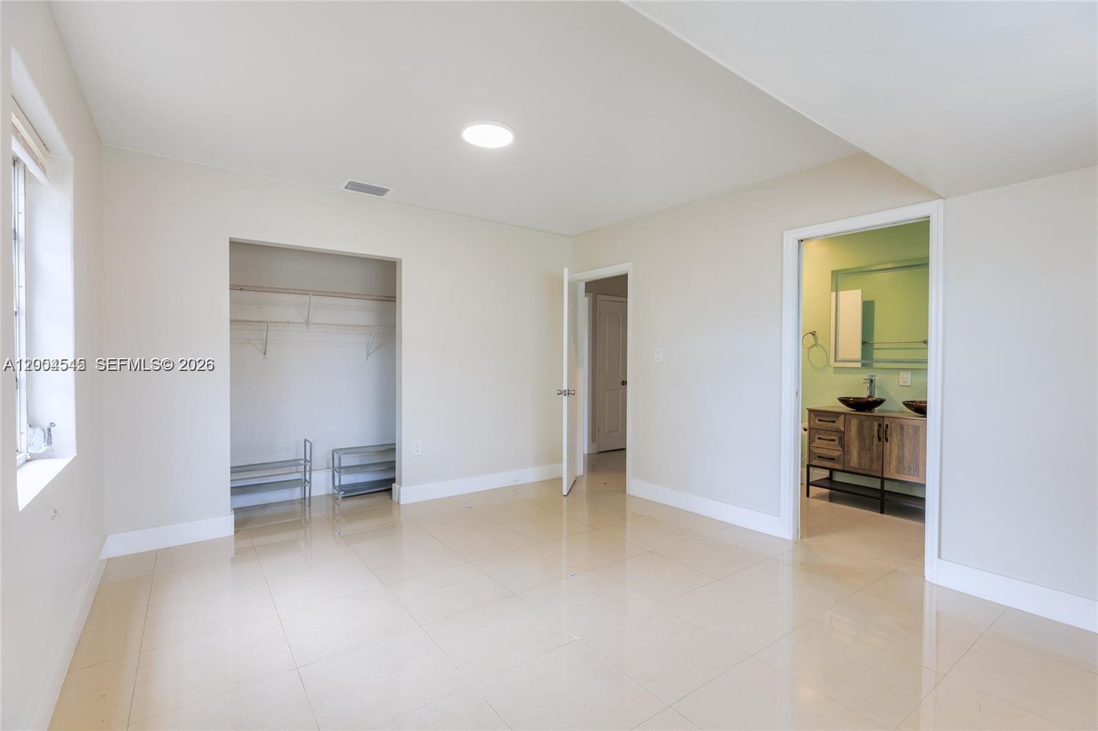 BISCAYNE GARDENS SEC F PT - Residential Lease