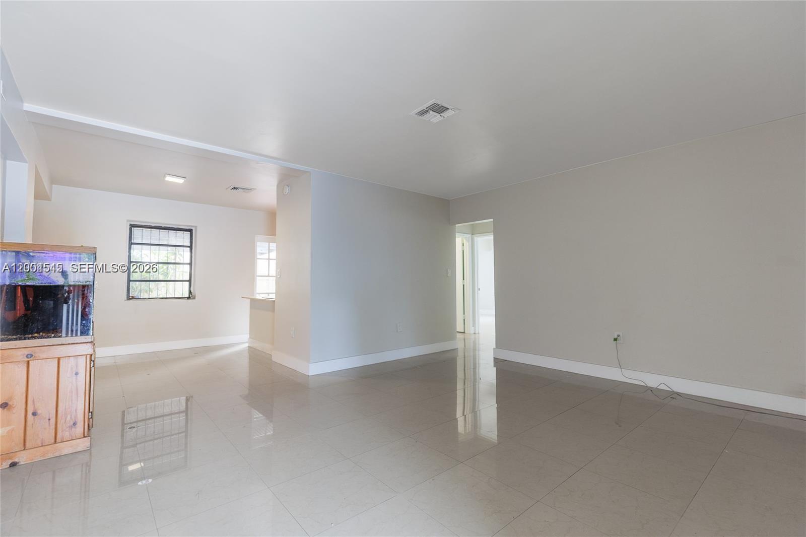 BISCAYNE GARDENS SEC F PT - Residential Lease