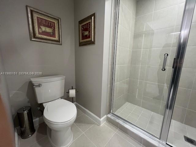 TROPICAIRE CENTER - Residential Lease