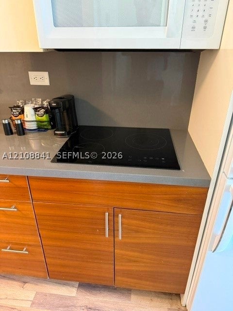 19201 Collins Ave 348