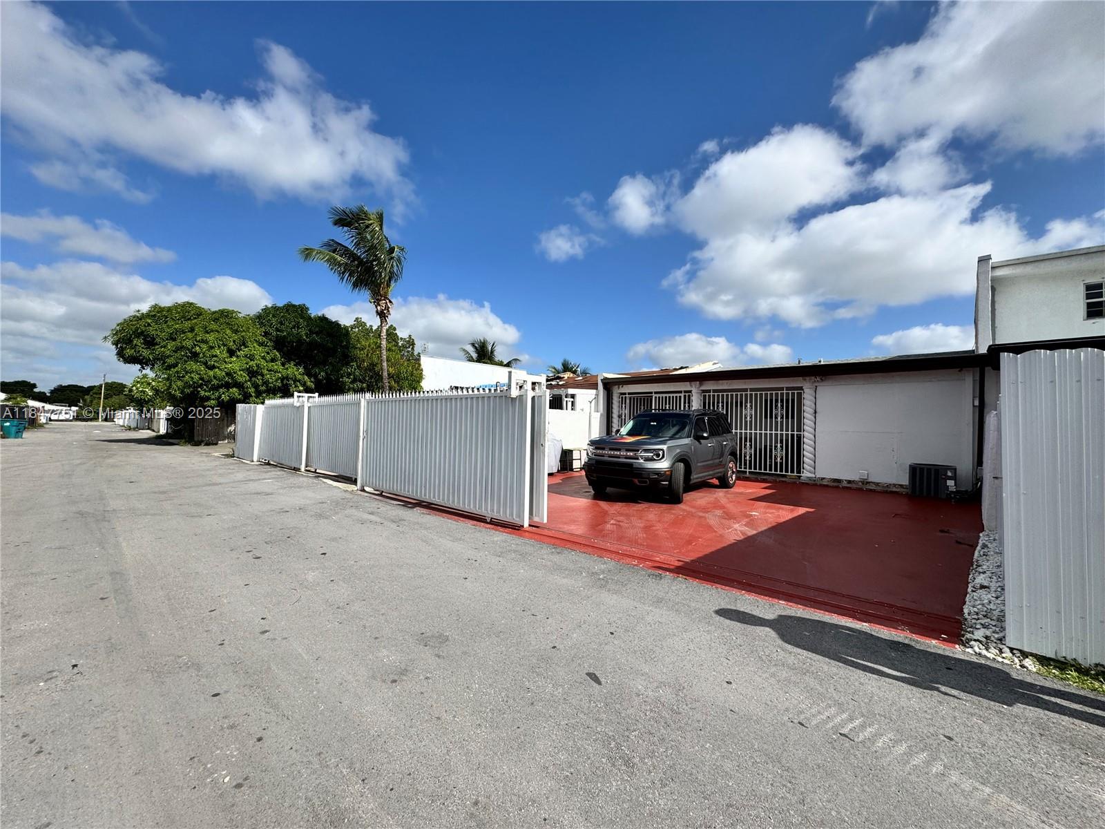 Beautifully one-story townhouse with NO HOA! Features include a new roof, impact windows and doors, private front entrance, a stunning terrace, and a fenced patio ideal for relaxing or entertaining. Flexible layout offers great potential for rental income or multi-generational living. Prime location near schools, shopping, and major highways. Endless possibilities—don’t miss it!