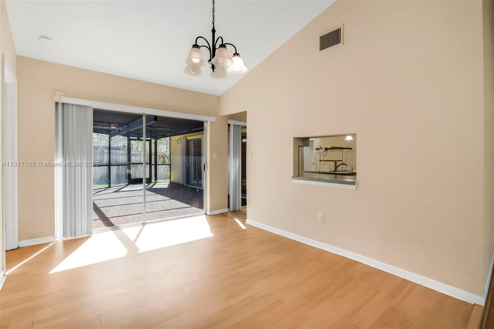 SUNFLOWER DELRAY - Residential