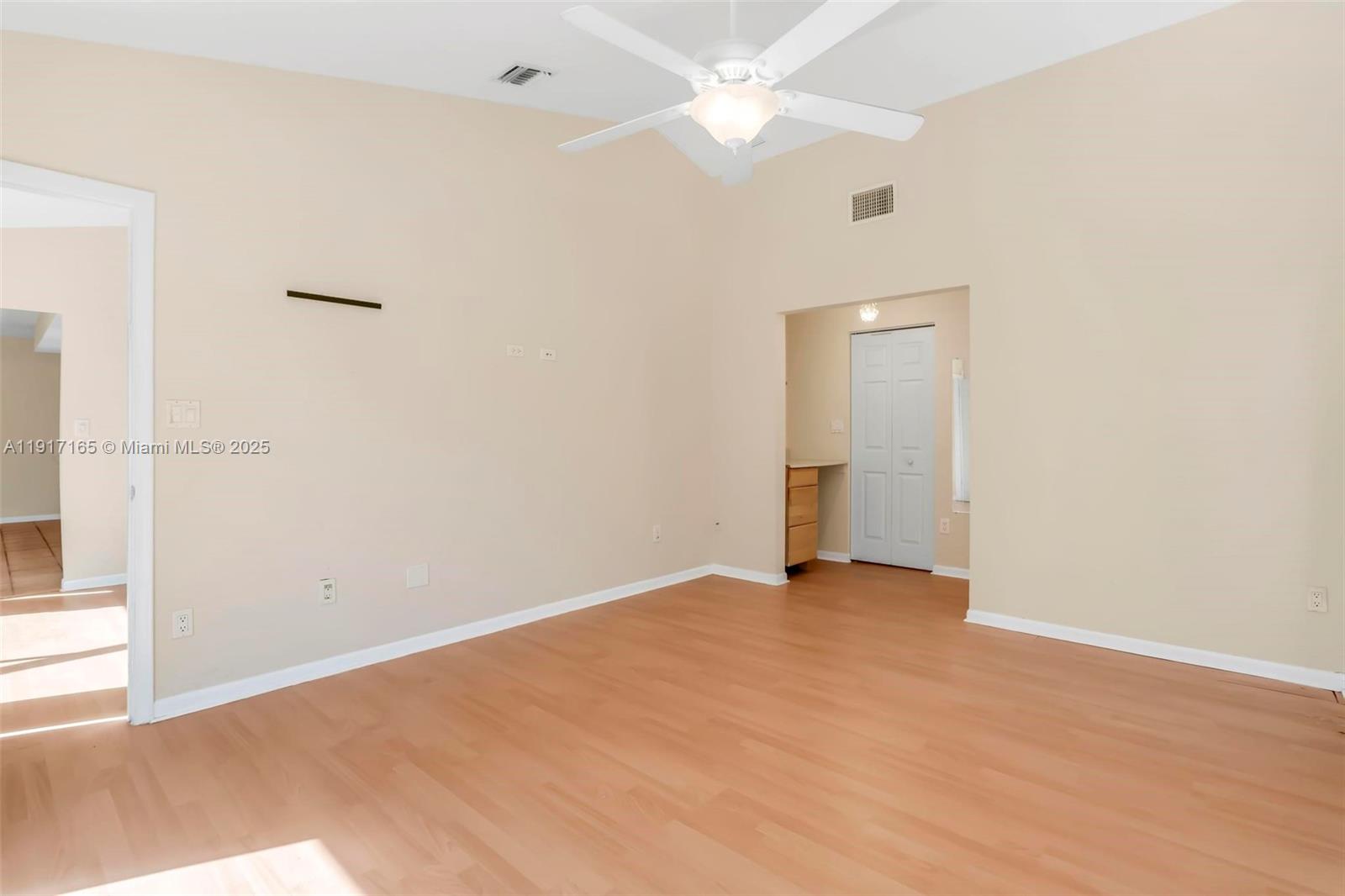 SUNFLOWER DELRAY - Residential