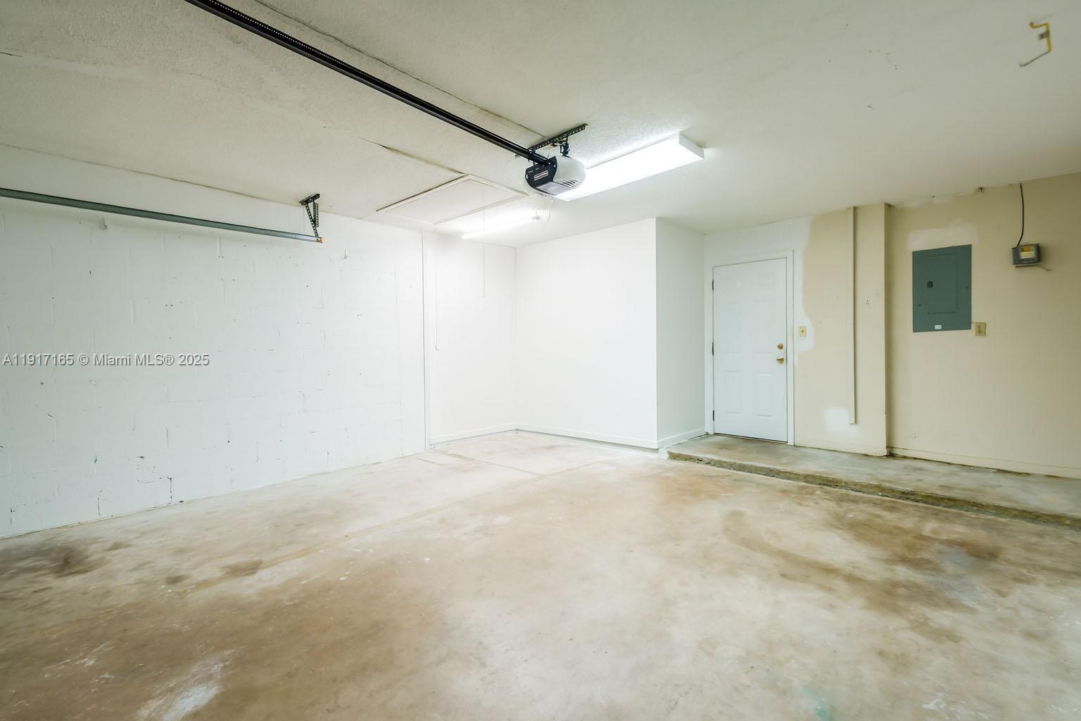 SUNFLOWER DELRAY - Residential