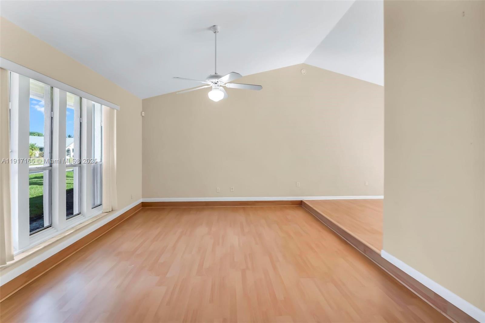 SUNFLOWER DELRAY - Residential