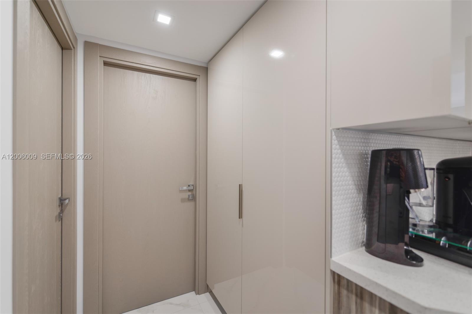 HEMISPHERES CONDO - Residential