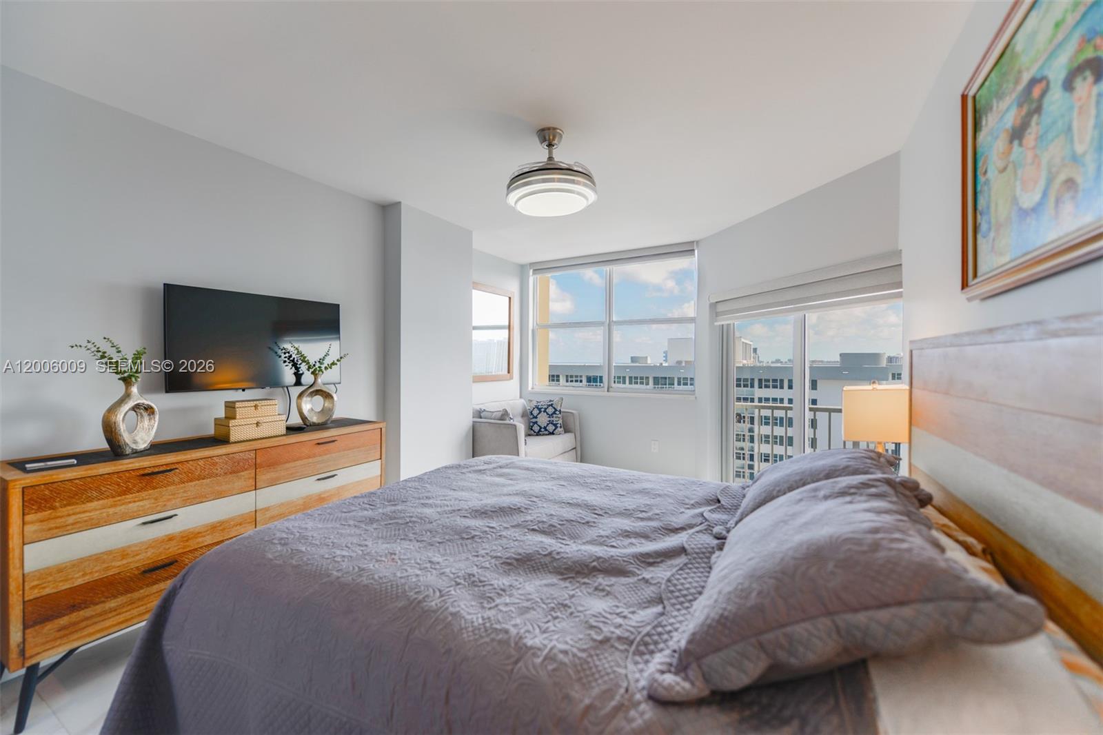 HEMISPHERES CONDO - Residential