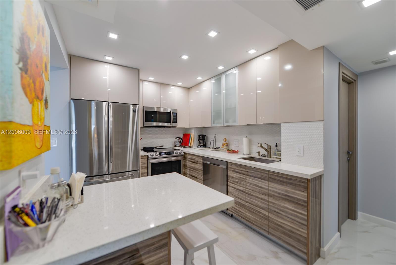 HEMISPHERES CONDO - Residential