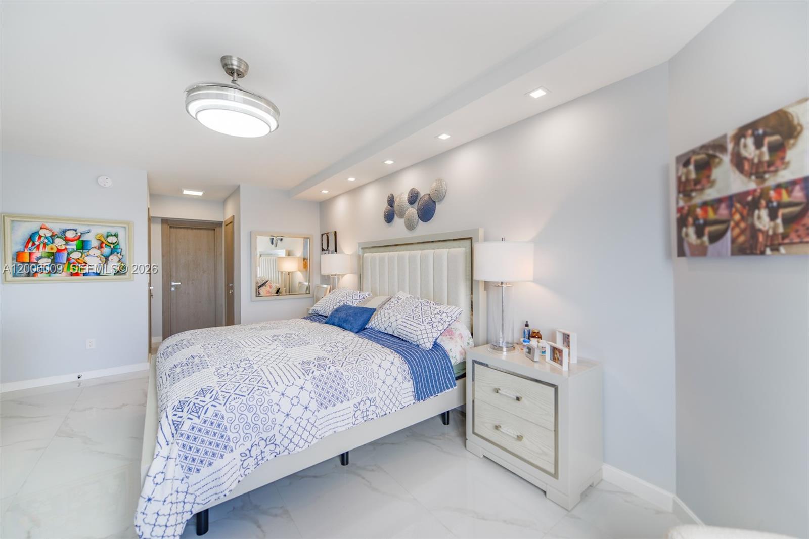 HEMISPHERES CONDO - Residential