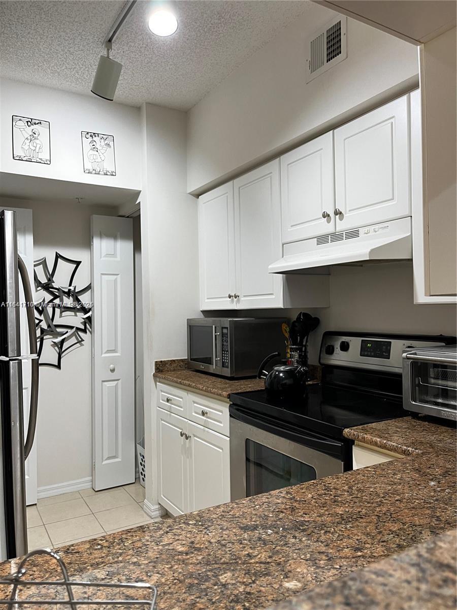 TUSCANY ON THE INTRACOAST - Residential Lease