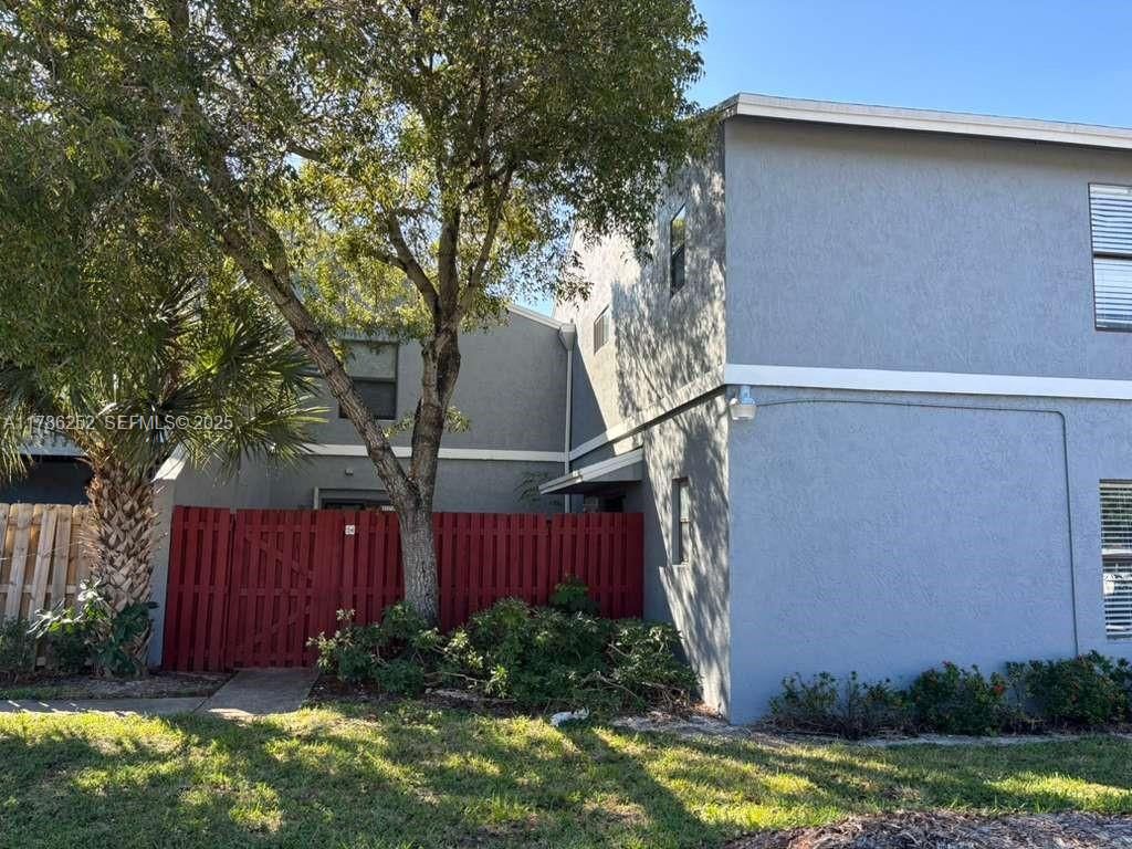 Photo of 15 Crossings Cir #A, Boynton Beach, FL 33435 (MLS # A11786252)