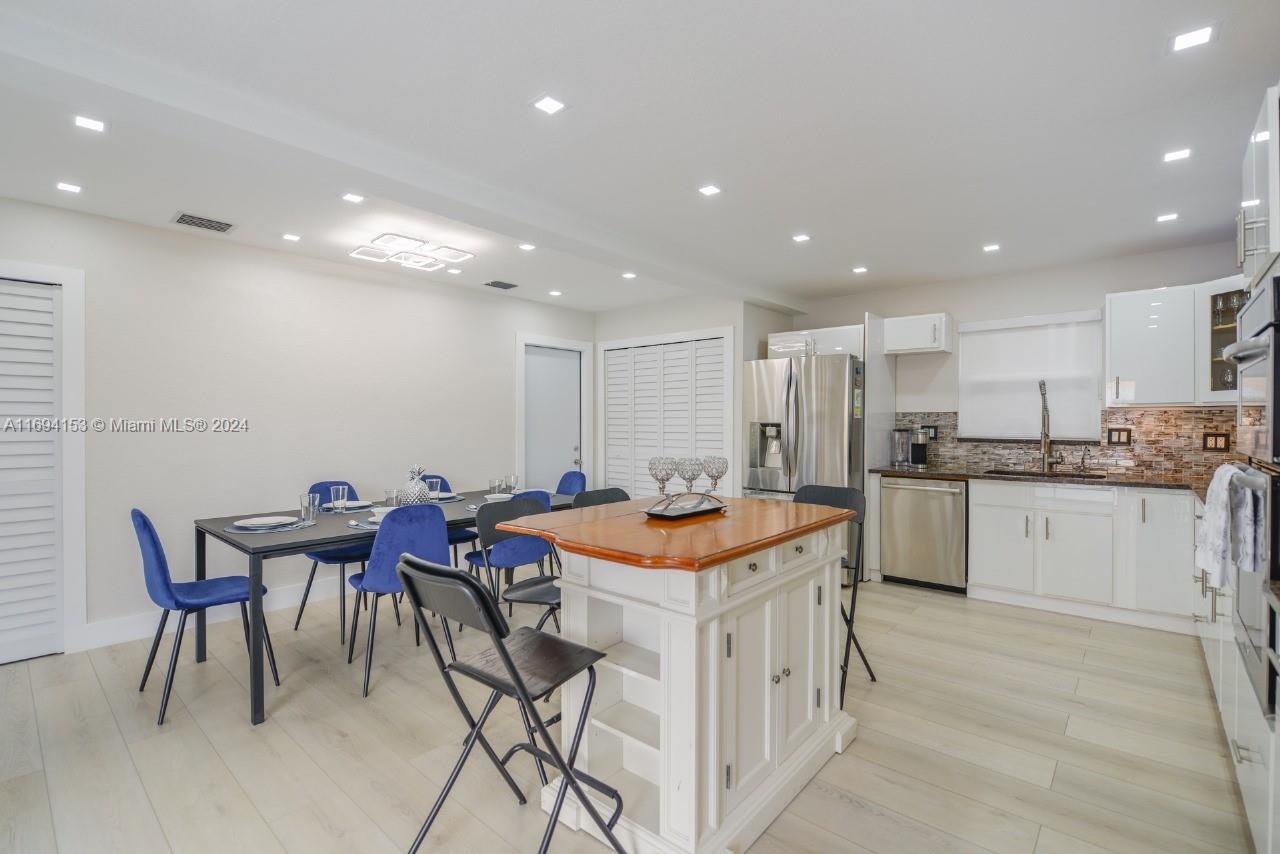 PLANTATION ISLES SEC 5 - Residential