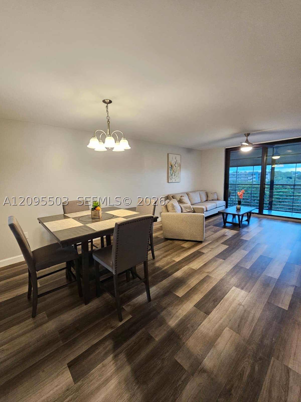 1000 Colony Point Cir 522, Pembroke Pines, FL, 33026/$220,000 3 1000 Colony Point Cir 522
