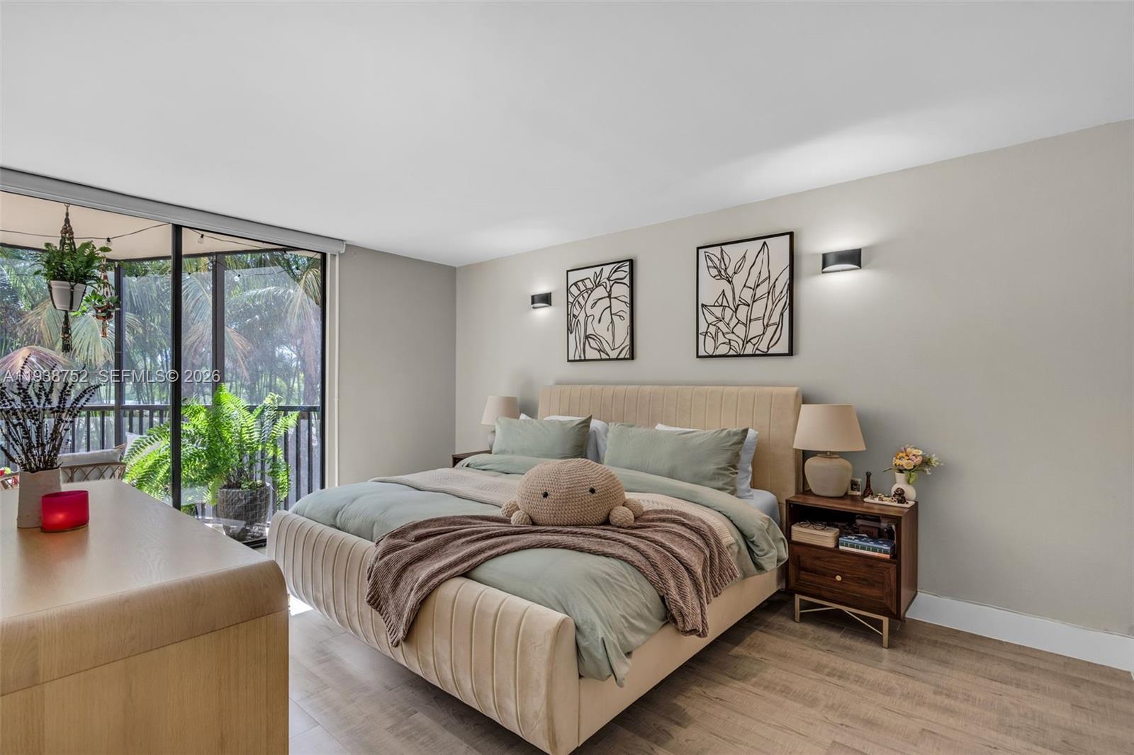 CORONADO CONDO- TOWER II - Residential