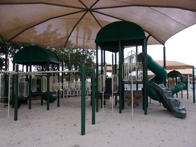 SECTOR 2- PARCELS 21B 22 - Residential Lease