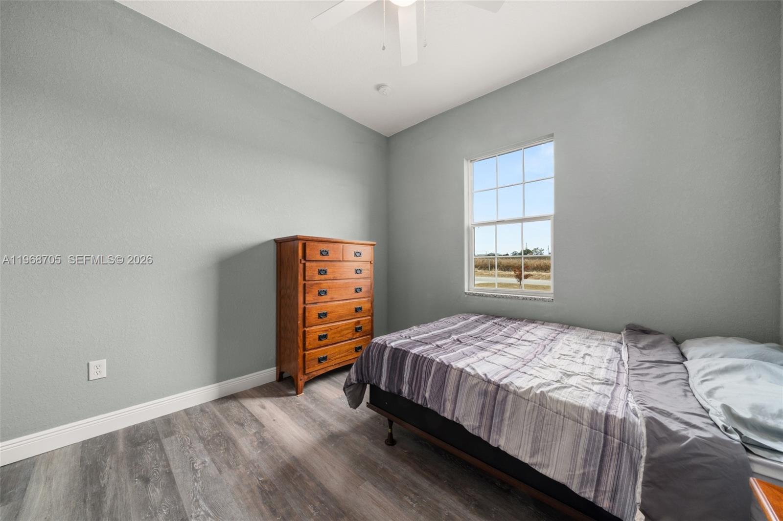 1011.000 - AVON PARK LAKES - Residential